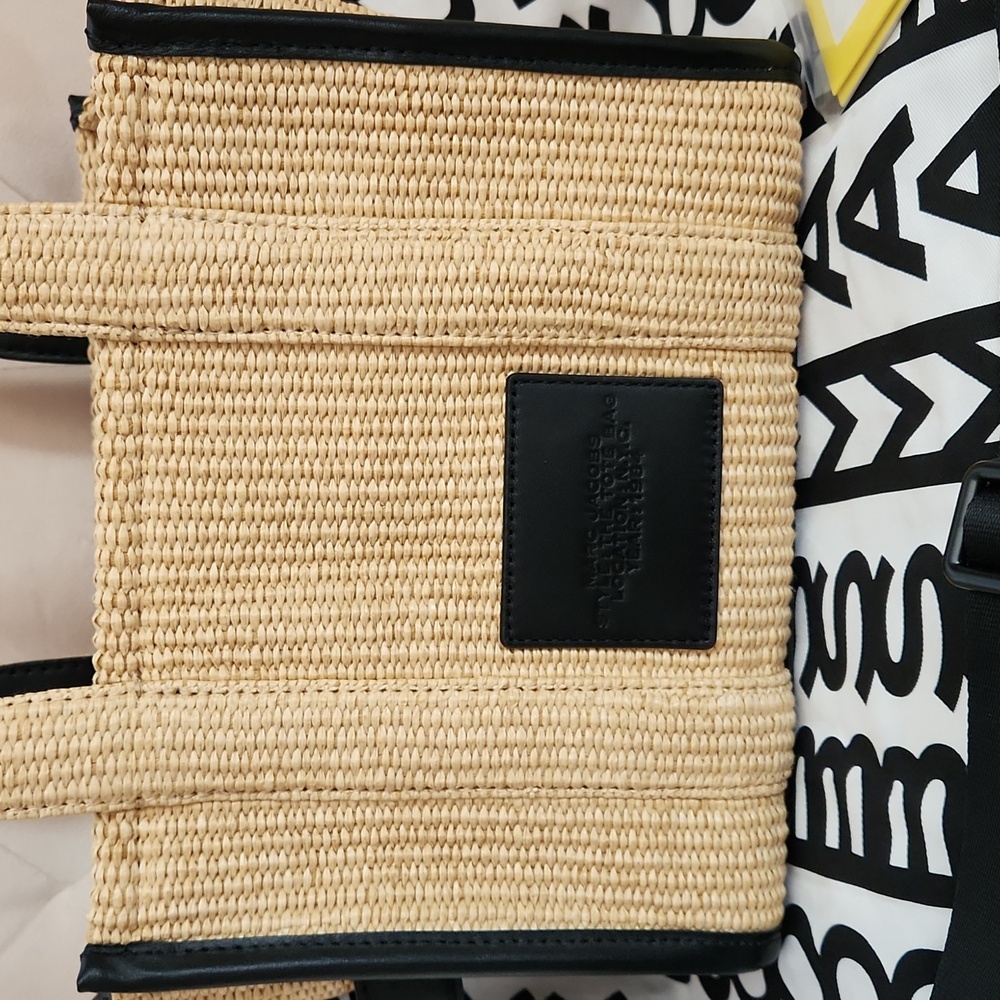 Final Price Drop Marc Jacobs Woven Tote Small - Picture 6 of 11
